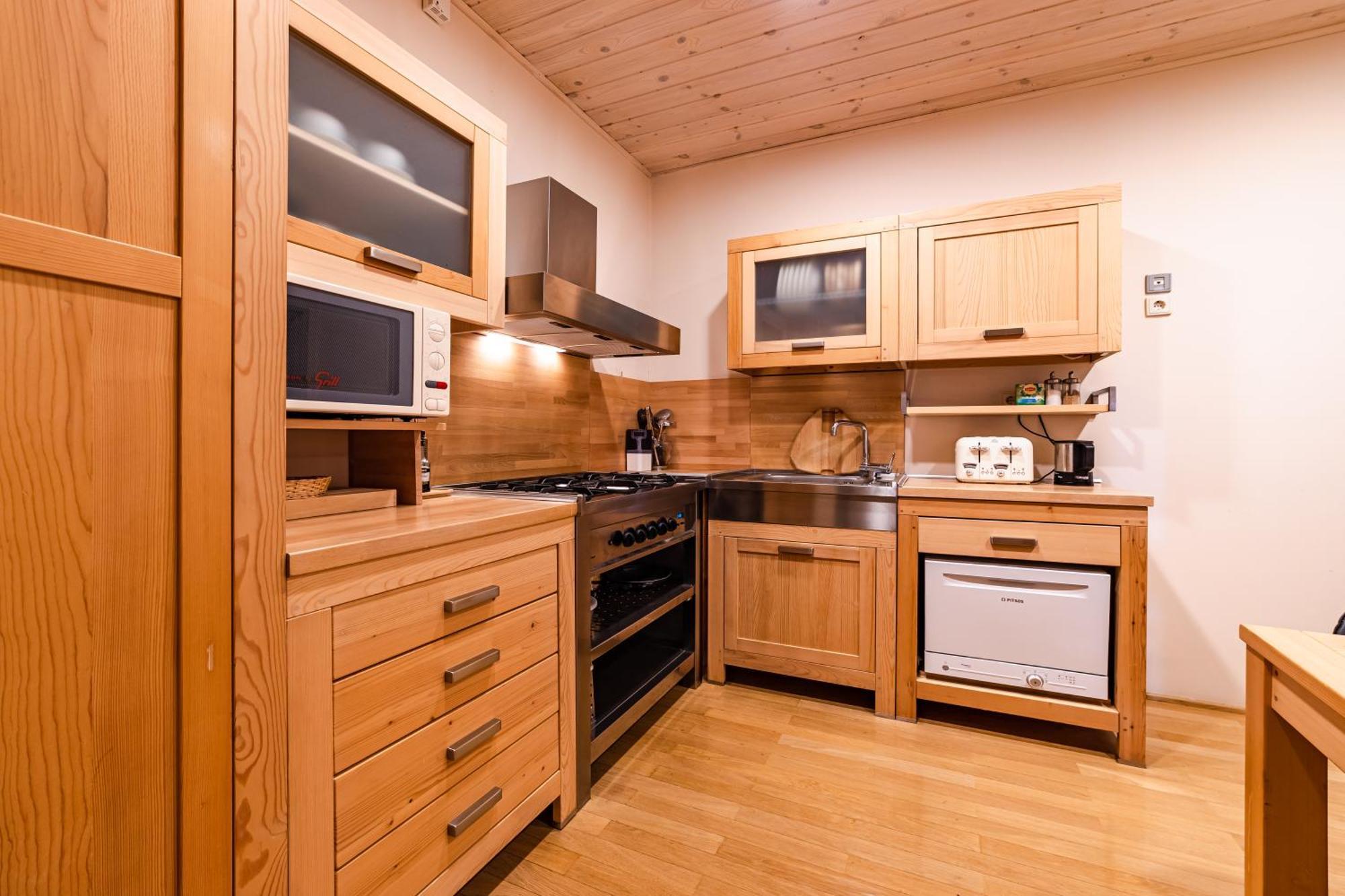 Lyciponon Villa Анависос Екстериор снимка