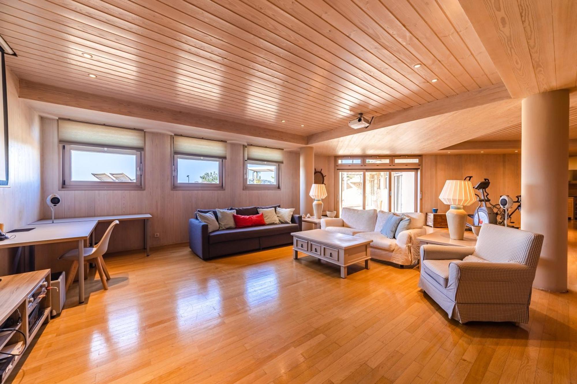 Lyciponon Villa Анависос Екстериор снимка
