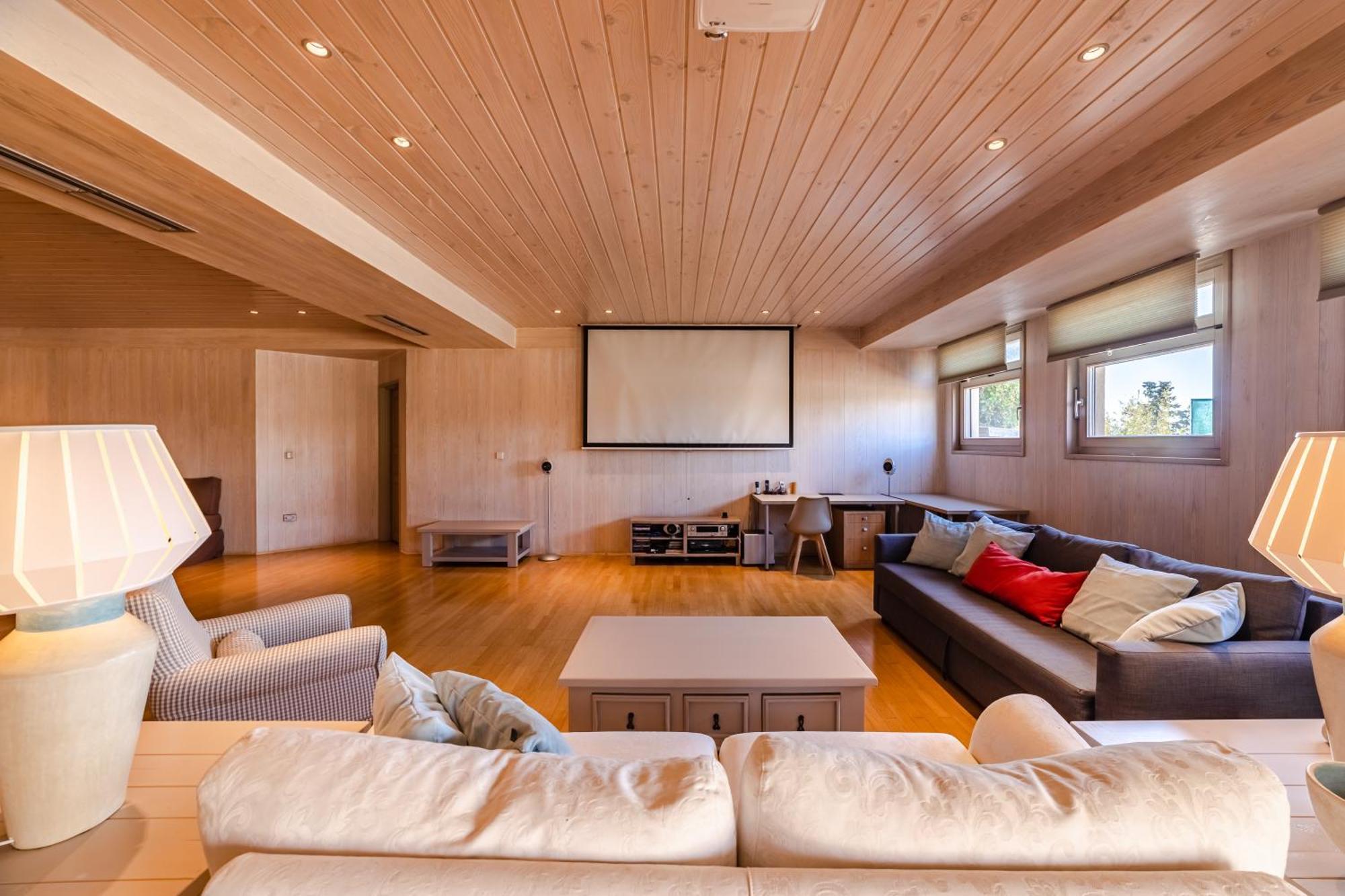Lyciponon Villa Анависос Екстериор снимка