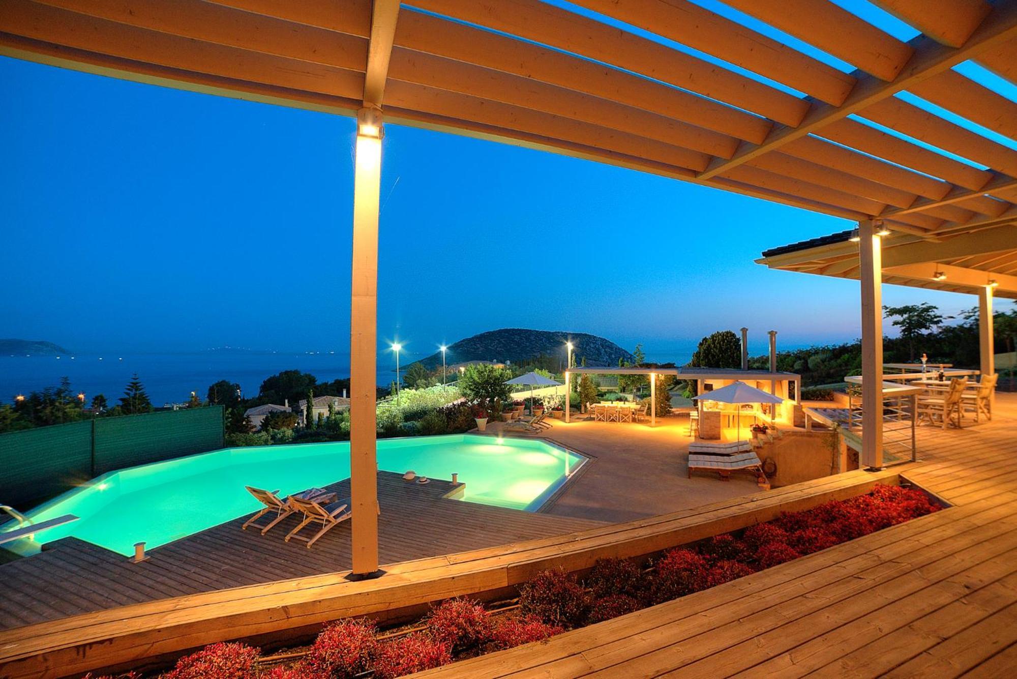 Lyciponon Villa Анависос Екстериор снимка